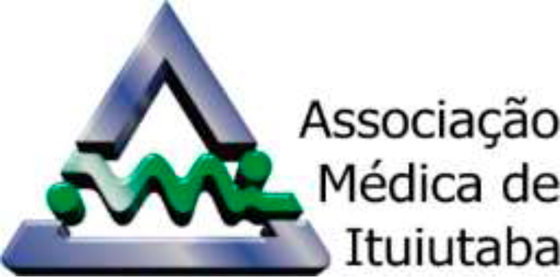 Logo da Associação Médica de Ituiutaba om um triângulo com contorno cinza e as inicais em verde dentro, o nome ao lado, a direita